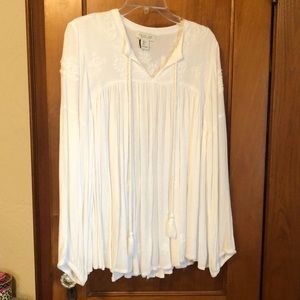White Blouse with silver threads